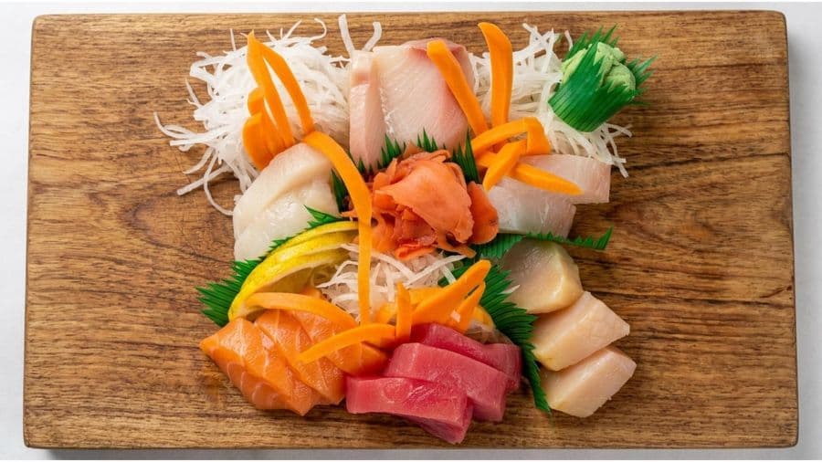 Medium Sashimi Combos